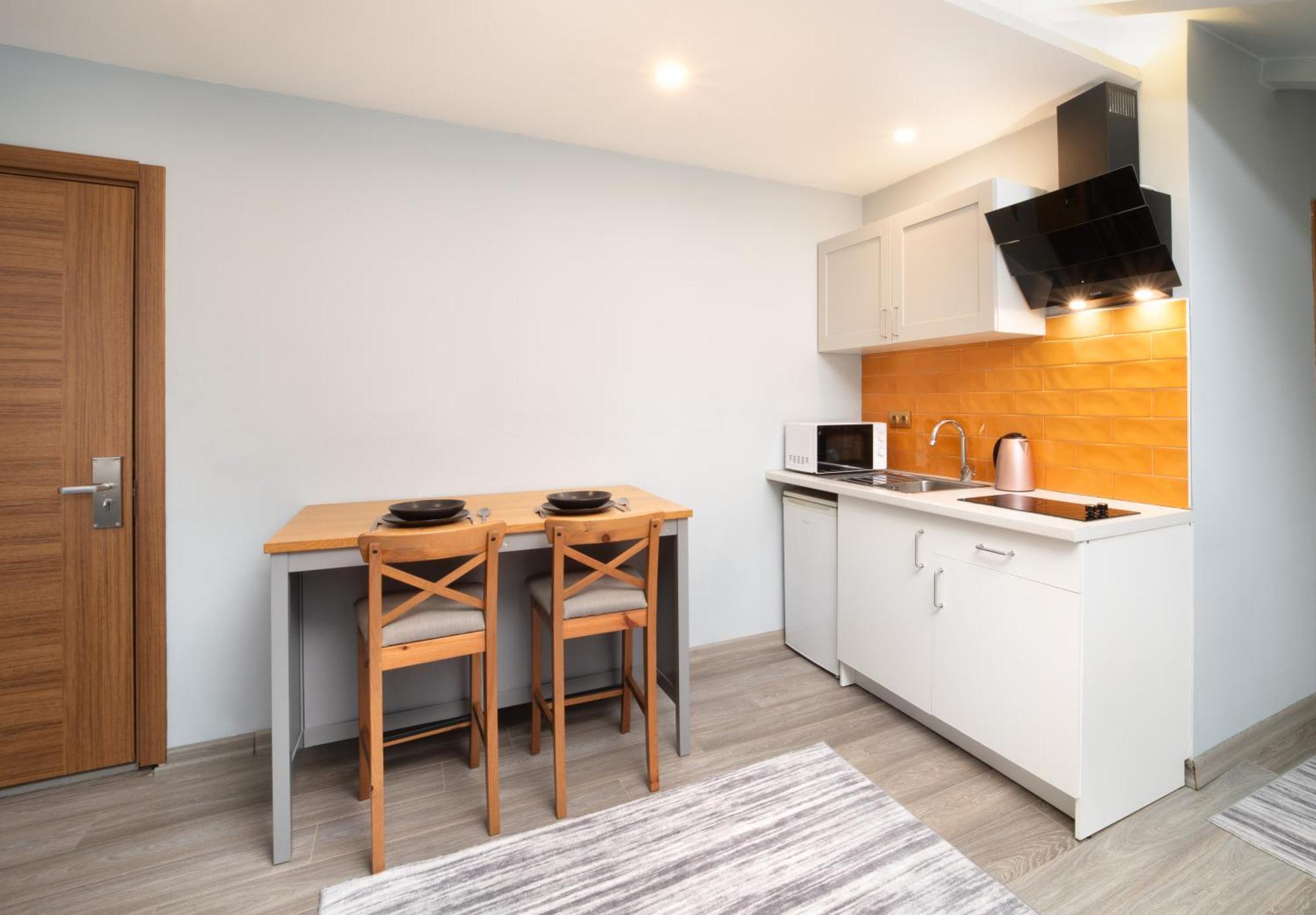 Family Time Suites Hotel Истанбул Екстериор снимка